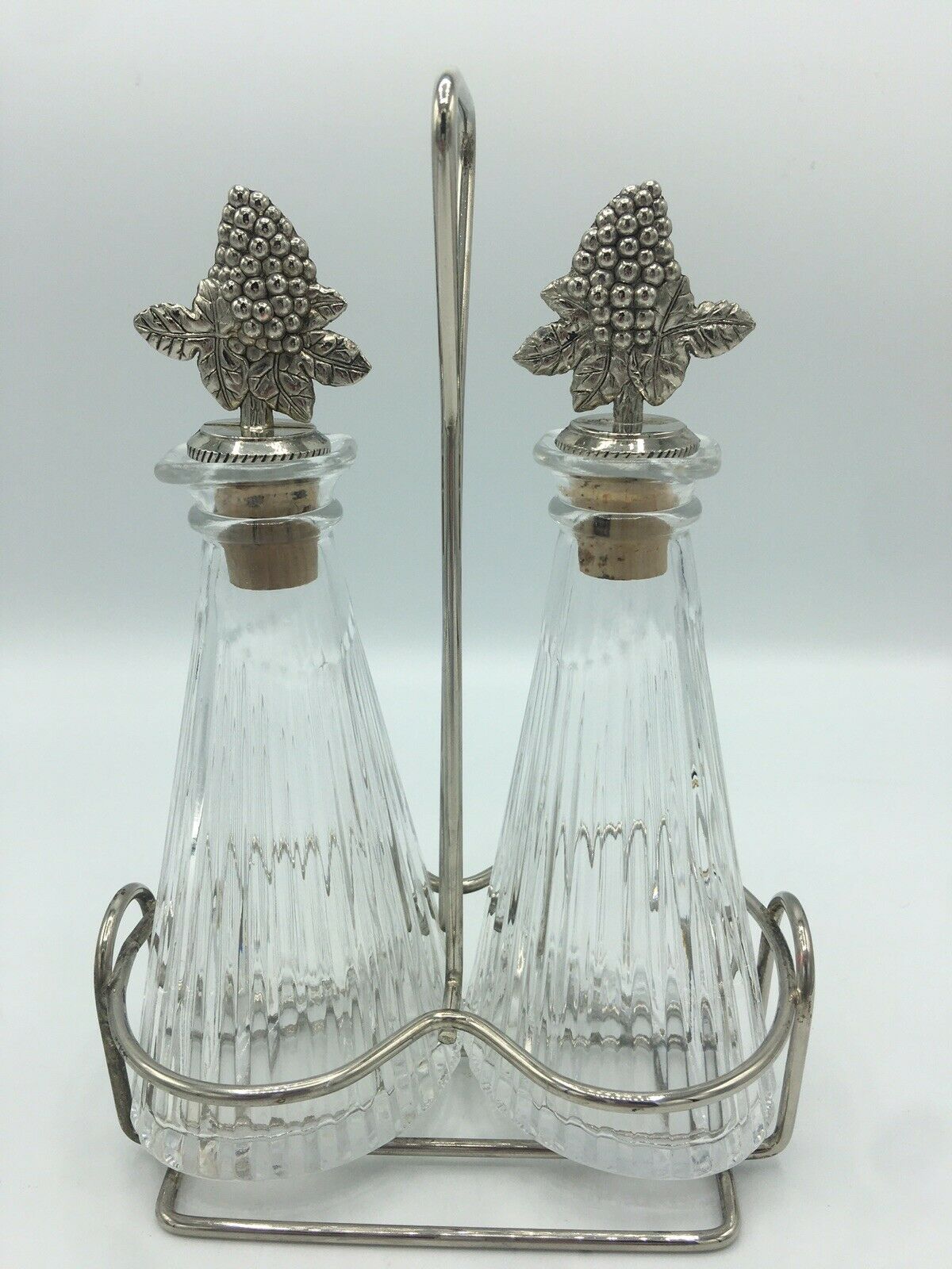 Mikasa Diamond Fire Glass Oil & Vinegar Cruet Set Bottles Grape Design Stoppers